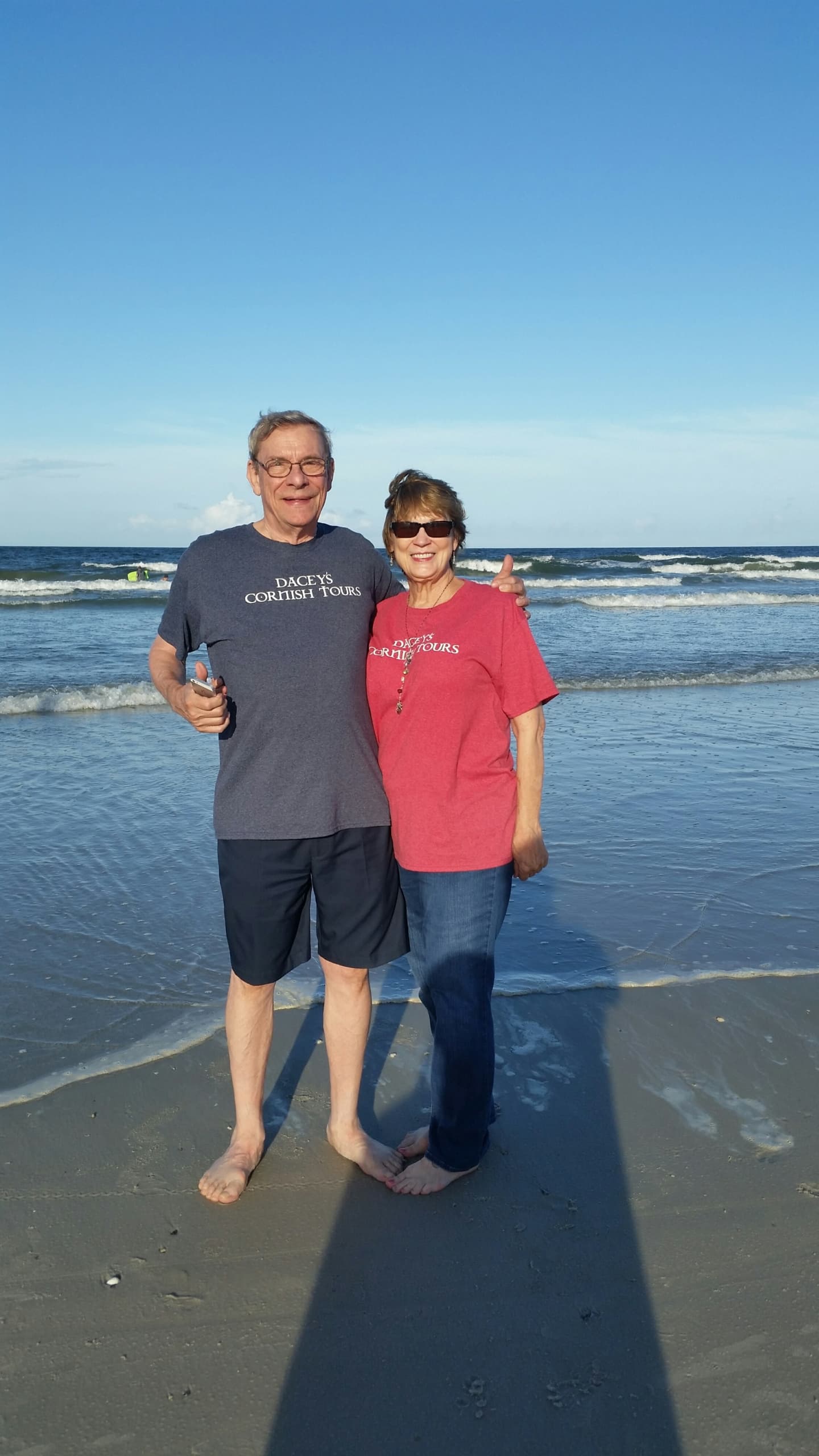Bob & Sandra Jacksonville beach Florida USA (4050 miles to Cornwall U.K)
