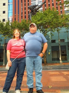 Dacey's Cornish tours Kate & Duanne enjoying Portland station Oregon