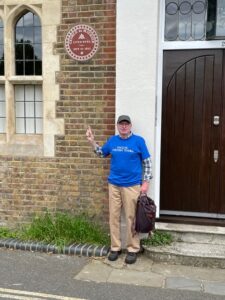 Dacey's Cornish tours Tom at George du Maurier’s house. London (Daphne Grandad)